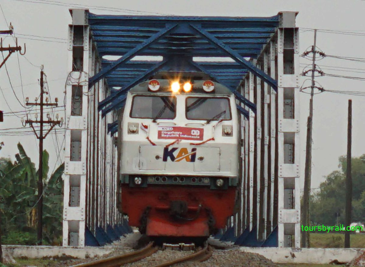 KA Logawa Di Hias